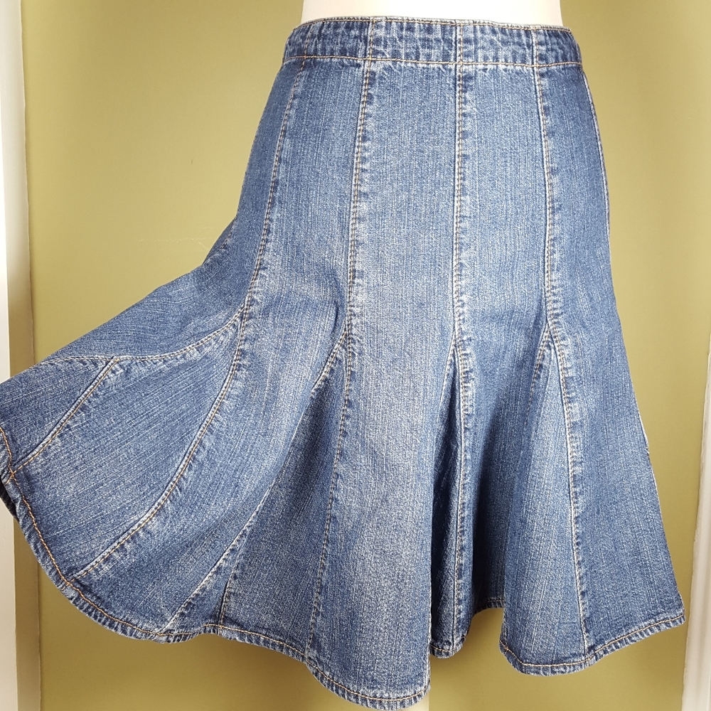 GAP Denim Skater SKIRT Blue Jean Swing Circle Sz 0